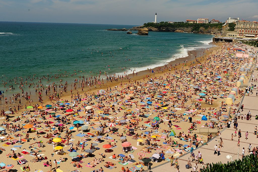 Viajar na alta temporada - destinos lotados